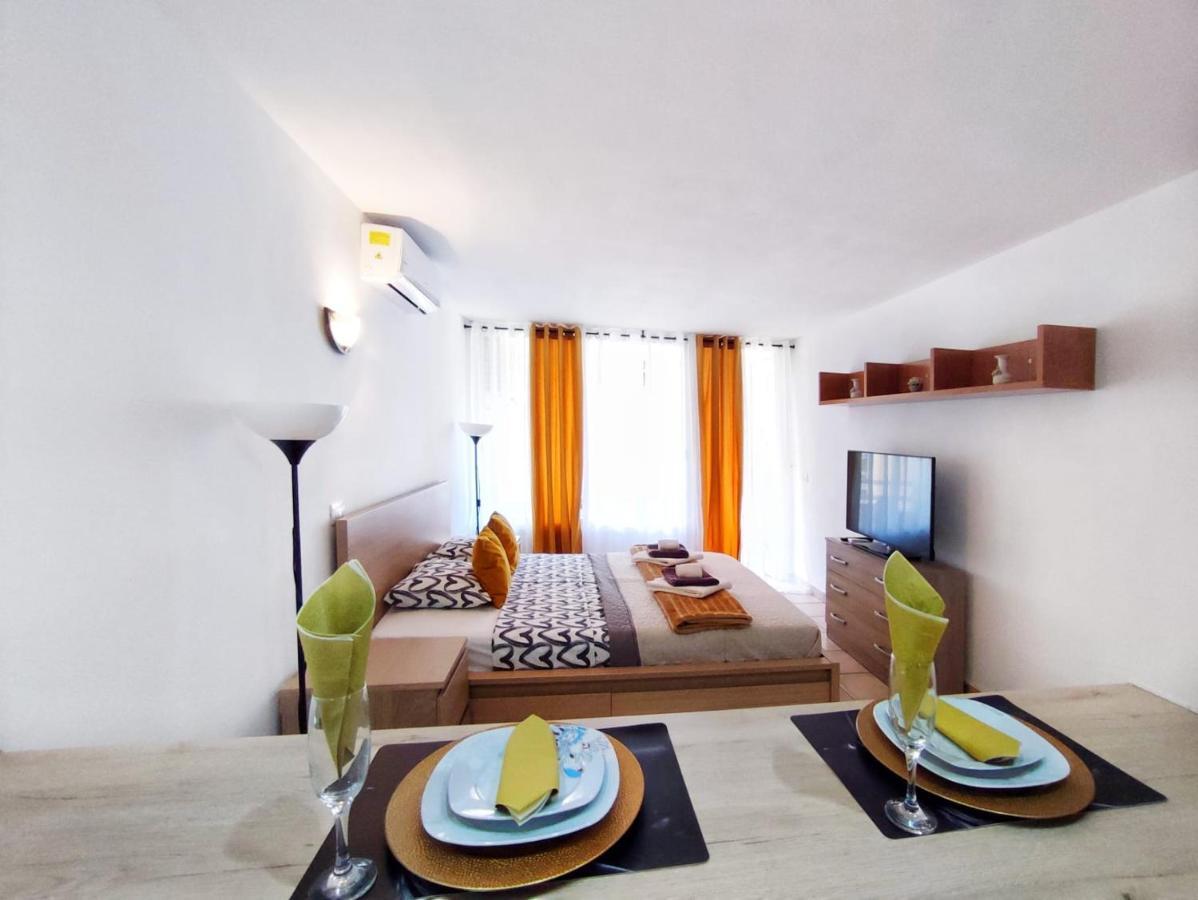 Chill Out Borinquen Apartment Playa de las Americas  Ngoại thất bức ảnh